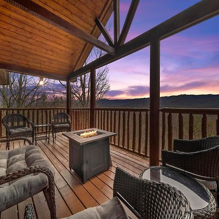 Edens View Villa Гетлинбург Екстериор снимка