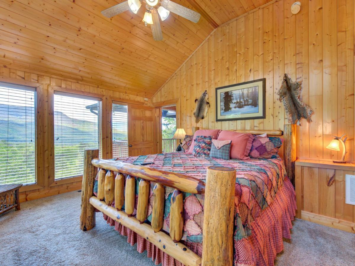 Edens View Villa Гетлинбург Екстериор снимка