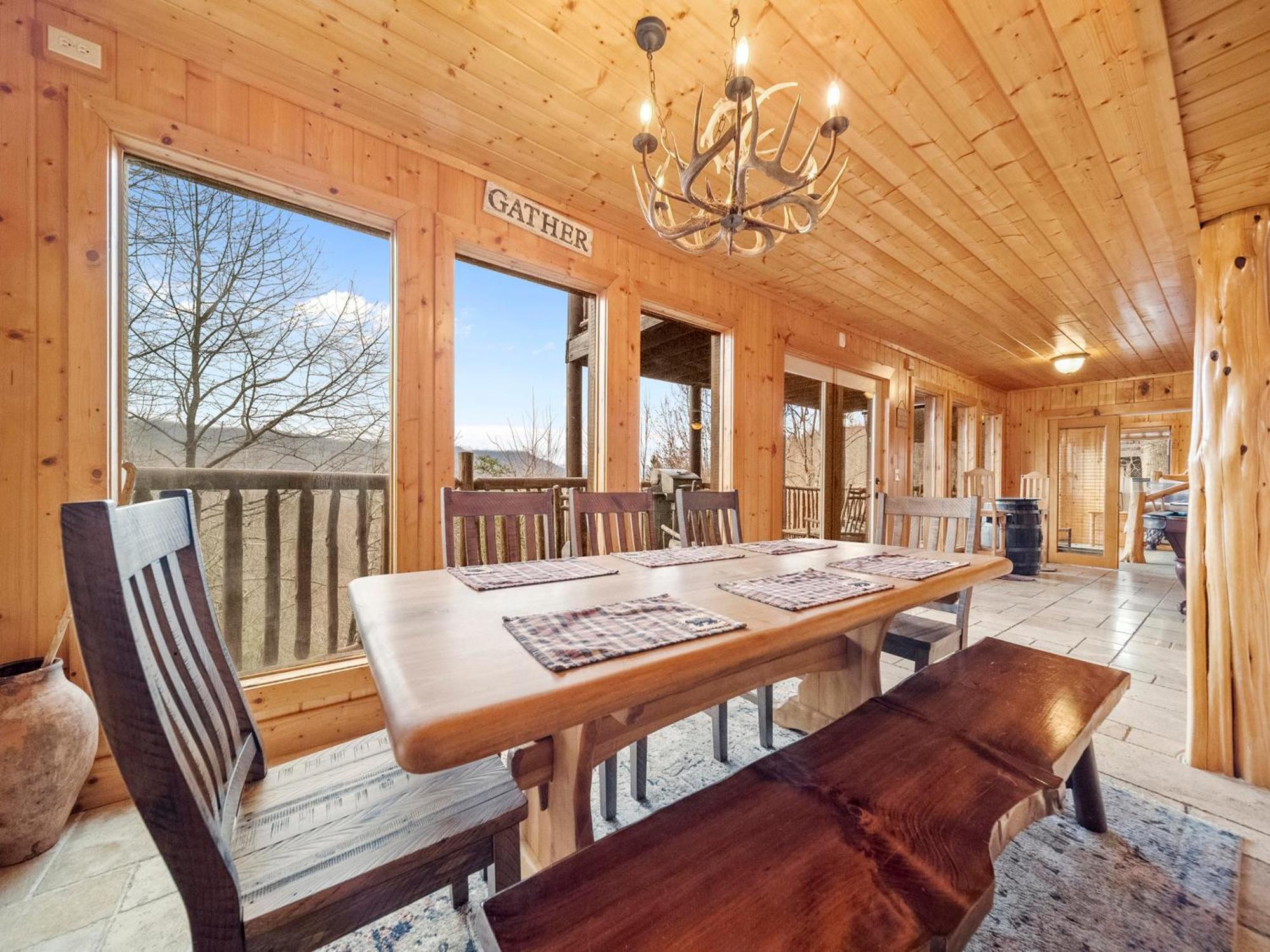 Edens View Villa Гетлинбург Екстериор снимка